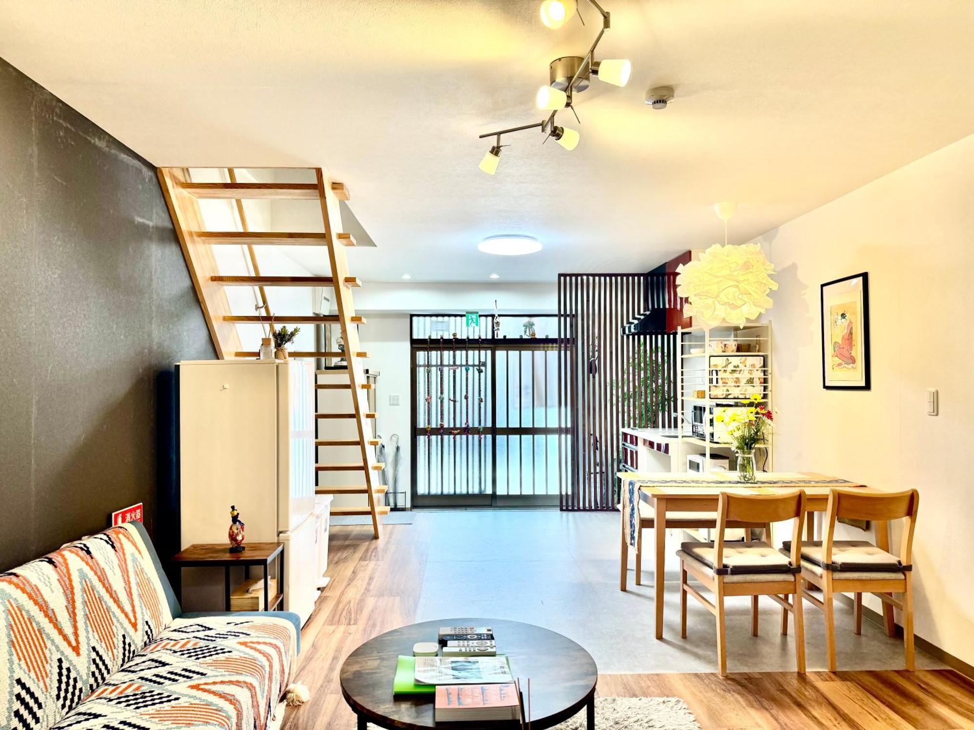 Modern And Traditional Fusion Villa In Umeda 3-Min Walk To Subway Ideal For Families And Groups 오사카 외부 사진
